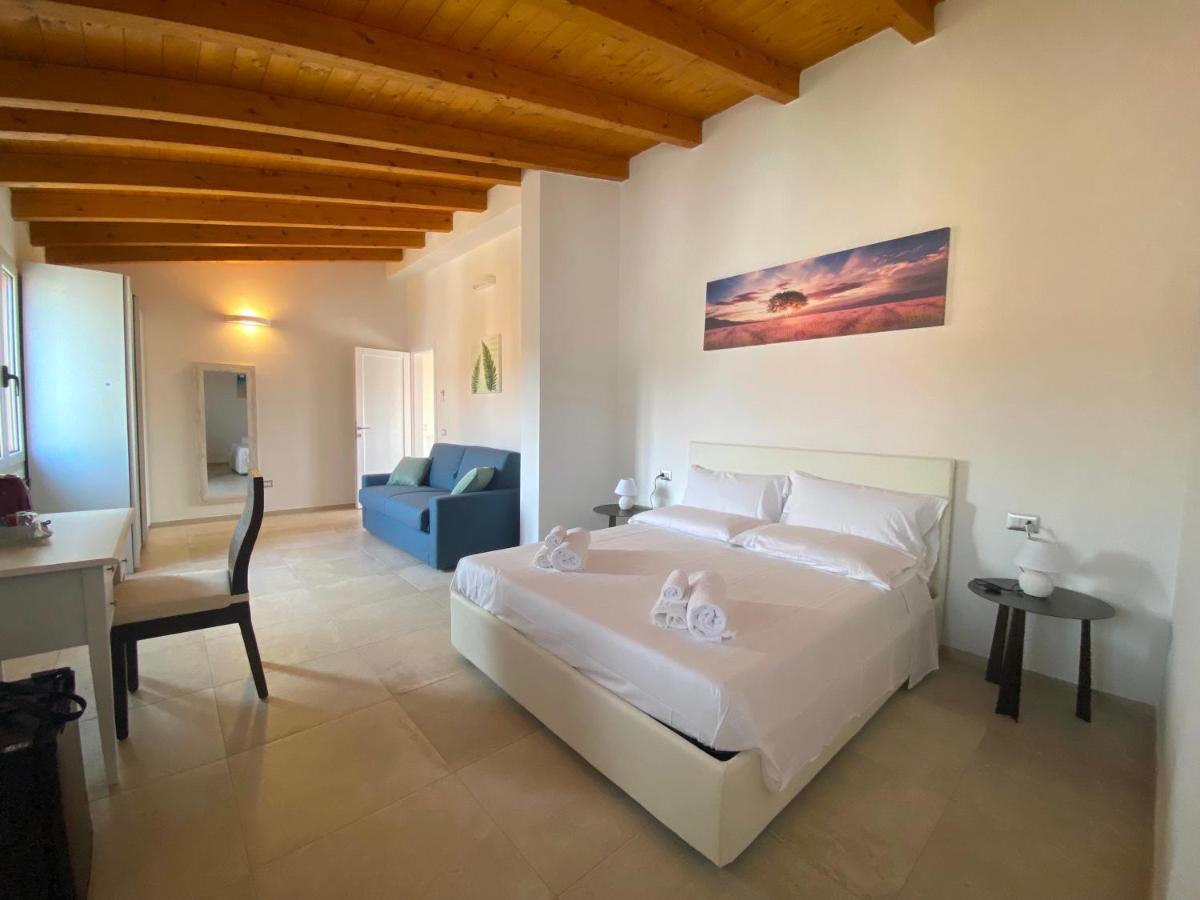 Punto Zero Rooms San Teodoro  Exteriér fotografie