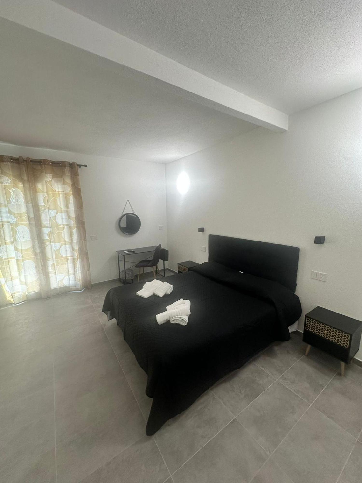 Punto Zero Rooms San Teodoro  Exteriér fotografie